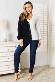 Woven Right Contrast Button-Front V-Neck Cardigan LIAXO