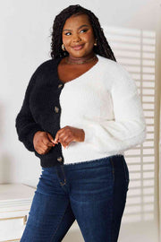 Woven Right Contrast Button-Front V-Neck Cardigan LIAXO